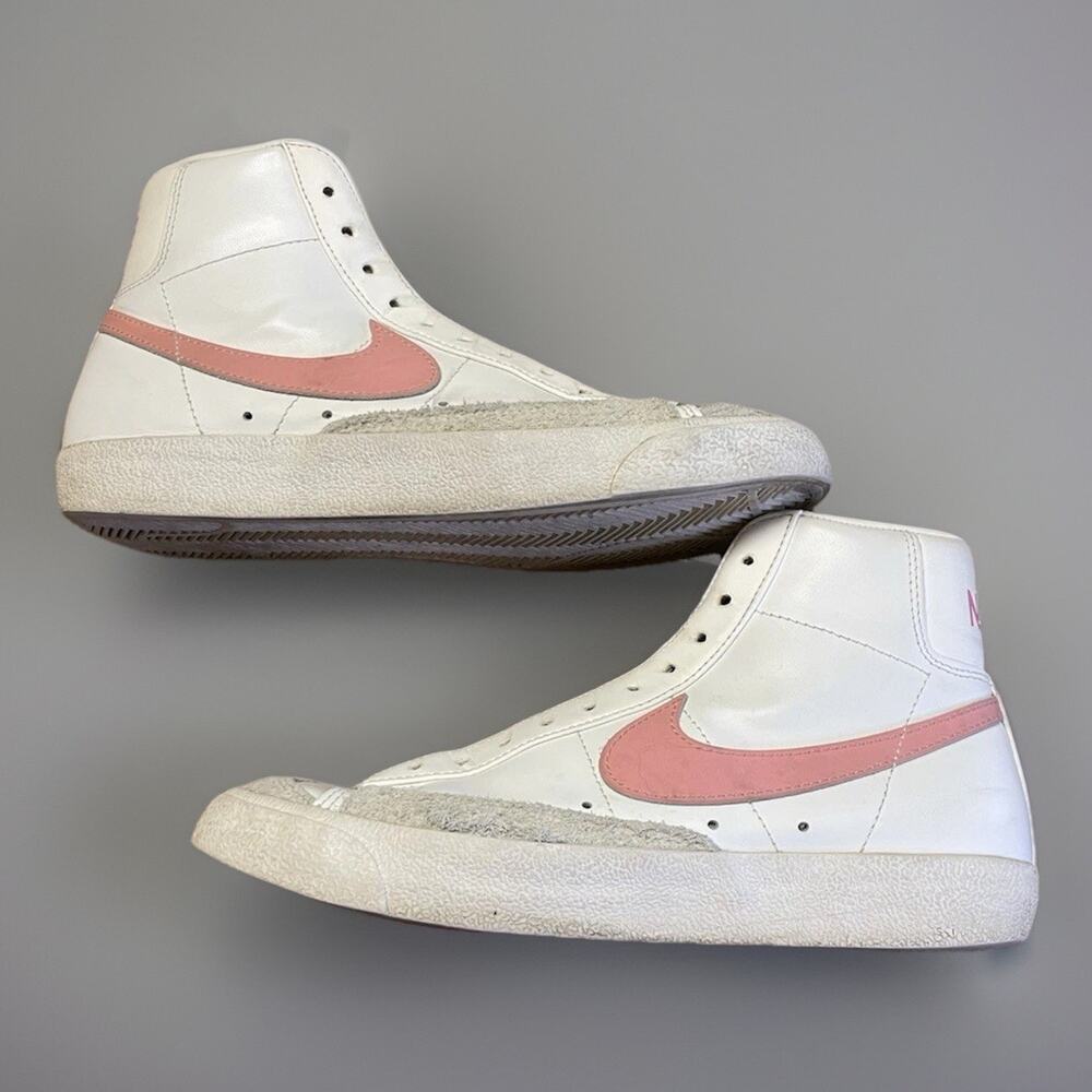 Nike Blazer Mid 77 Sunset Pulse Sneaker Womens 8 White Pink Swoosh Logo